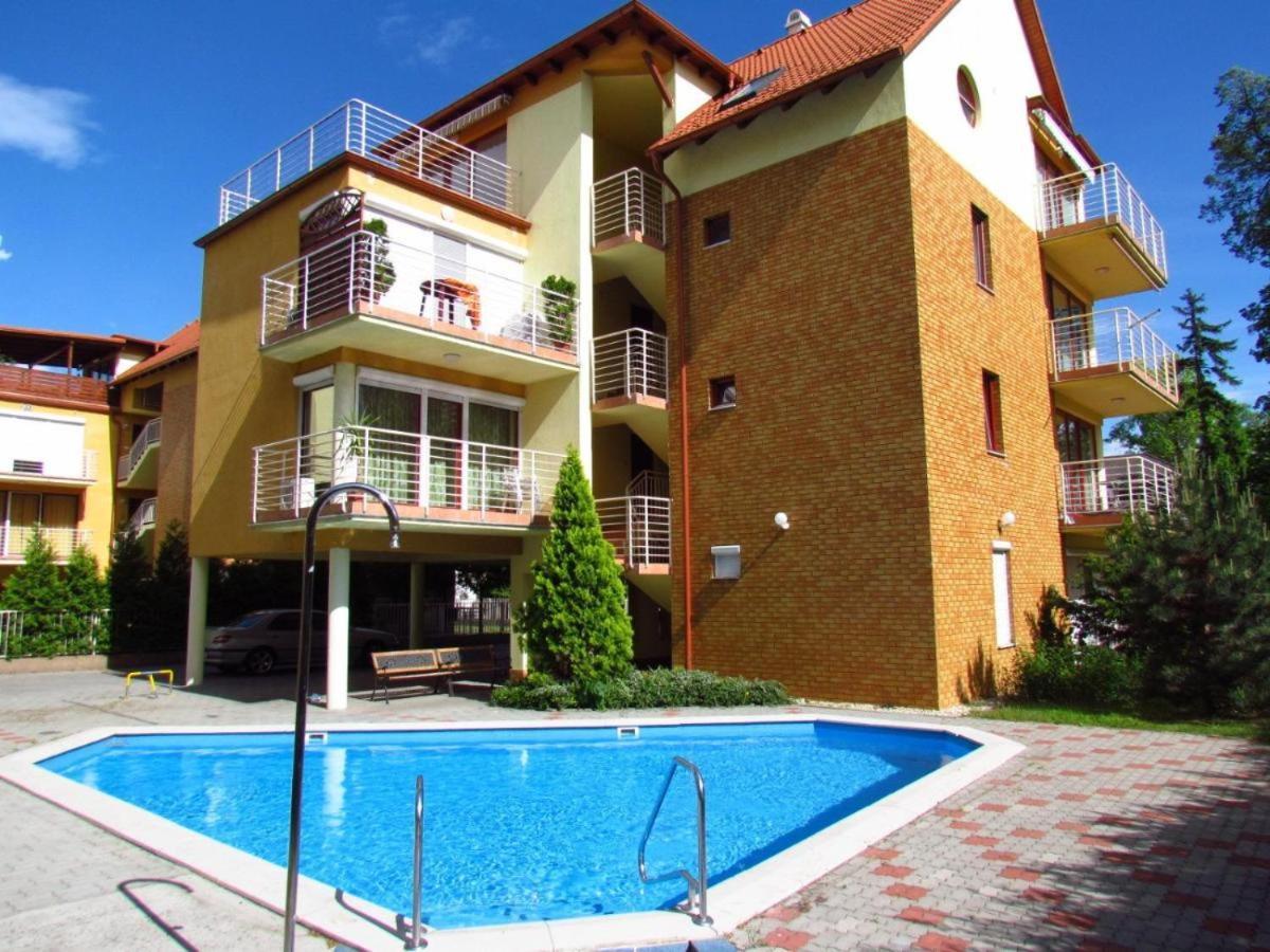 Siofoki Beach Apartman Экстерьер фото